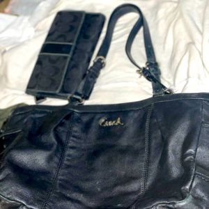 Coach purse and wallet